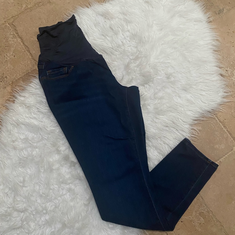 Old Navy Maternity Skinny Jeans - Size 6